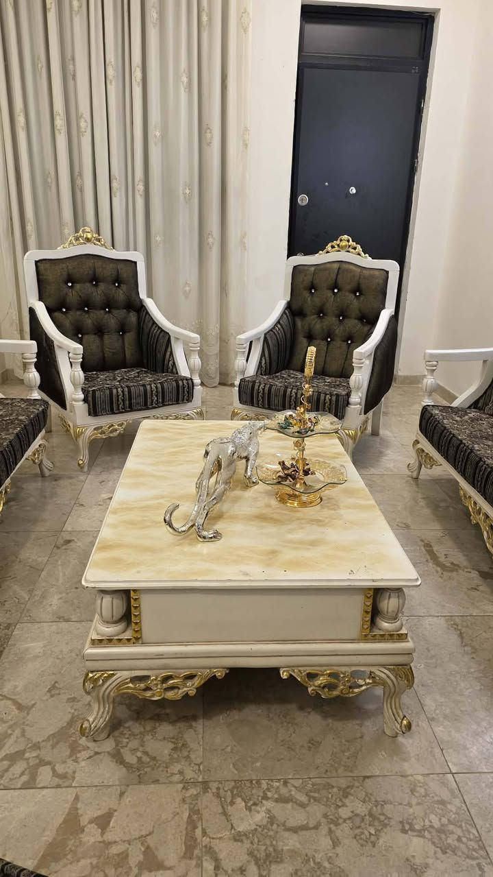 تخم زان الاصلي لون مميز اخو جديد مع طبله وسطيه


**إذا كنت صاحب هذا الإعلان وتريد حذفه لأي سبب، رجاءا أرسل رسالة إلى الدعم الفني**