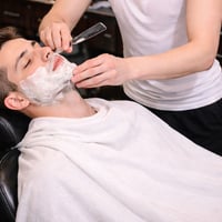 خصم 50٪ بمناسبت حلول شهر رمضان الكريم حلاقه سعر ودقن .تنضيف بشره . مسا...