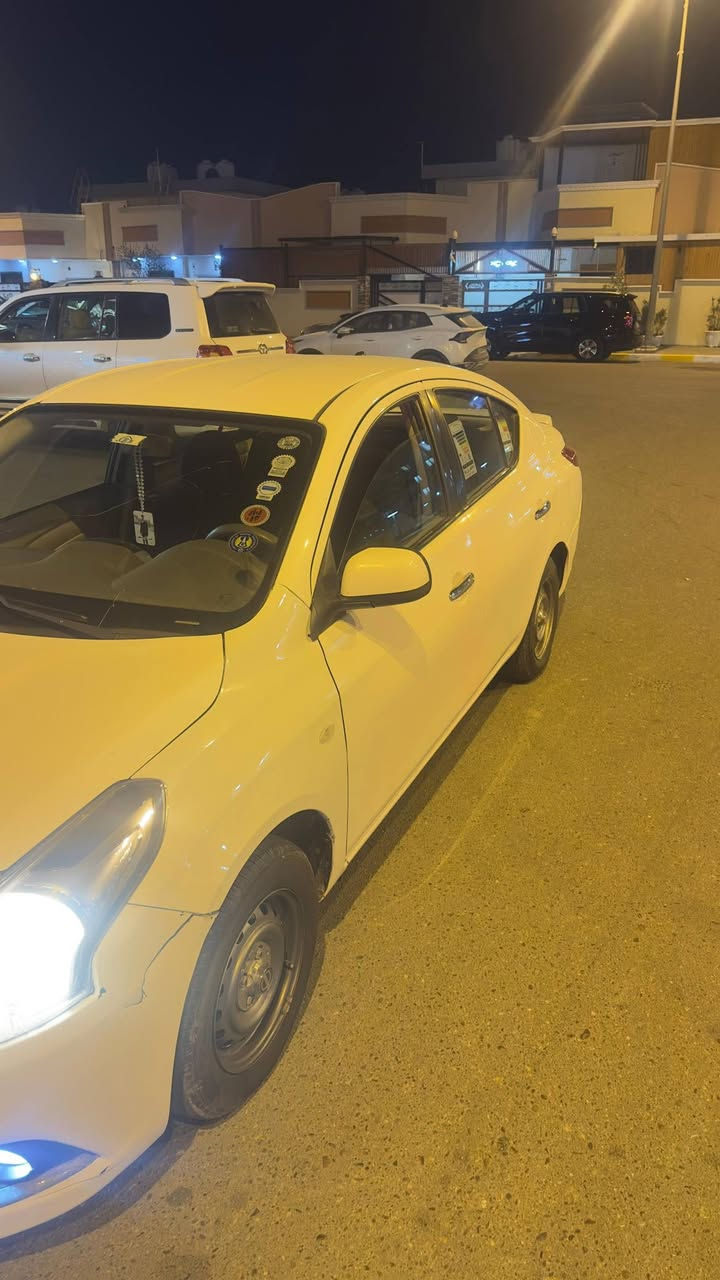 سيارة نيسان سني مديل 2020 هندي بليتة الزركة بيهة تبديل جاملغ امامي ومكانات باردة
حدادية تخم تاير جديد مكينة جديد بالباكيت رقم اربيل منتهية سيارة حلوة ومرتبة 
السعر 100 وبيهة مجال
المكان البصرة خمسميل
الهاتف ***********
