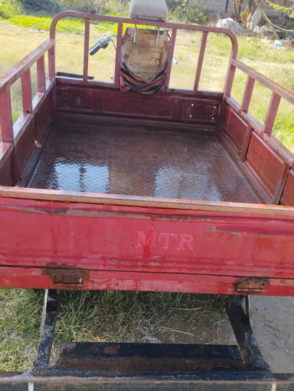 سلام عليكم ستوته للبيع بدي نضيف السعر 400وبيه مجال الموقع  السده الهنديه. المهناويه  التواصل على رقم *********** Singapore
