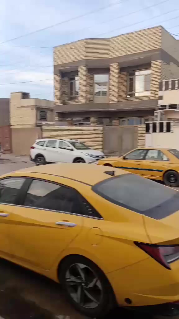 دار 150 متر سند 25  للبيع شارع عرض 15 متر ثاني شارع عن سريع القناة مقابل باب خروج محطة وقود الجبهه بناء حديث
بيع سريع السعر 155
***********
