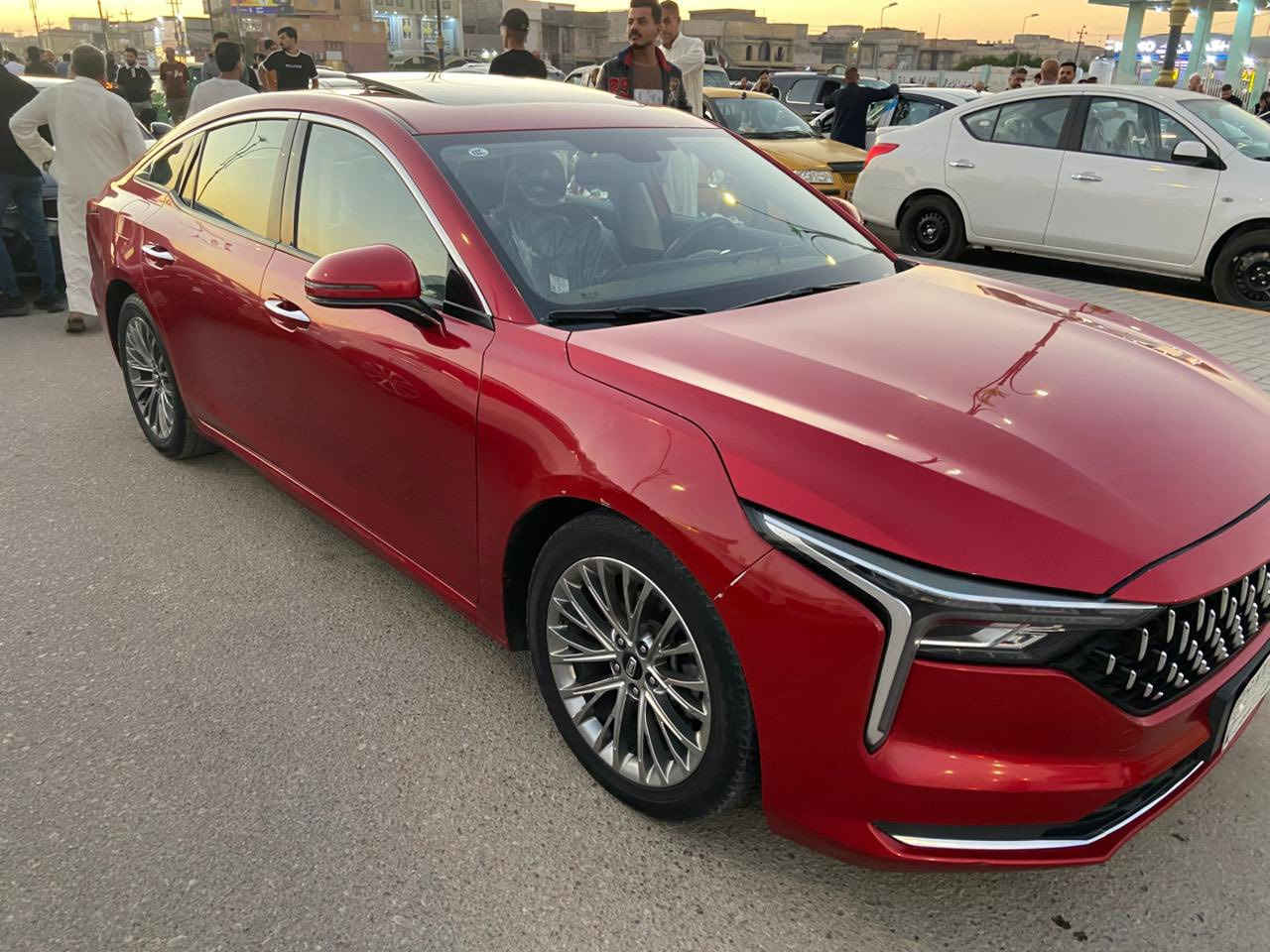 بيستون B70 لون مميز دم الغزال كرزي❤️ فول مواصفات محرك 1500 تيربو 🚀 موديل 2023 ماشيه49 الف  
 مواصفات بلتفصيل
كير اوتو 7 نمره s
بانوراما
 مري طي 
اوتو هولد ستوب  
تنبيه سرعه واصطدام  
بصمه تشغيل وبصمه هاند بريك 
شاشات جبيره
 كرسي كهرباء تدفئه تبريد 
 بصمه دخول  
 كروز سرعه 
هواي بيها بعد مواصفات فول للخير 
وارد خليجي يعني مو شد اوتجميع مثل باقي الصيني لا 
سياره متانه بمعنه الكلمه  
بيها بارد بل جاملغ الامامي فقط ومصبوغ كد البارد فتح مامفتوح الجاملغ قليل جدان البارد 
تحويل مباشر السياره بسمنا بصره حره
السعر 148 بيها مجال قليل 
عنوان البصره حمدان 
***********
