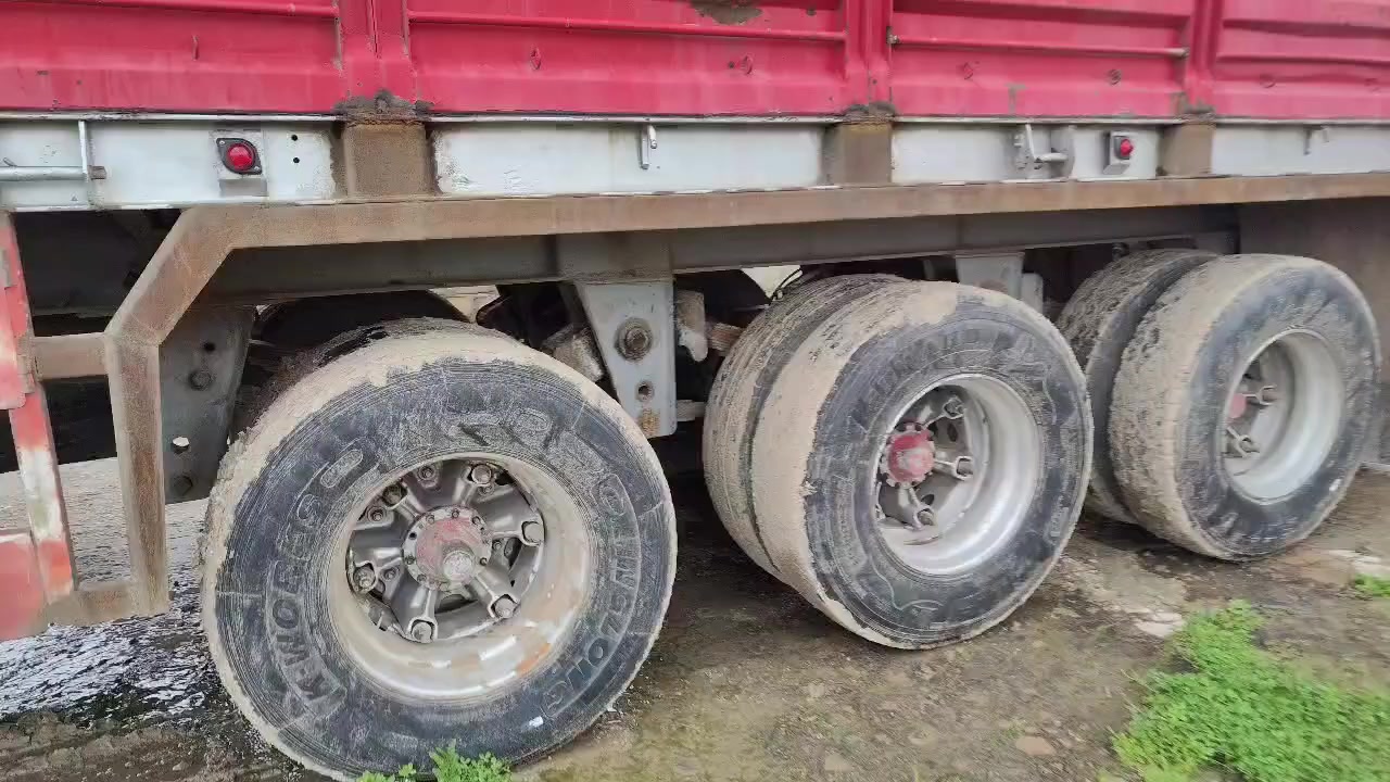 السلام عليكم ورحمة الله وبركاته للبيع عربانه شاصي محلي شرط
كفالا عامه الطول 12متر و30
والارتفاع 180 جاهزه عل شغل
توير نظاف حيل كهرب بريك كامل شرط كلا شقال صنديك مطبخ تانكي ماي ثلاجه جادر جديد شتوي عربانه جاهزه عل شغل
العنوان موصل اخوكم ابوثامر مكلف بنشر للاستفسار الاتصال
***********☎️ 
*********** ☎️
