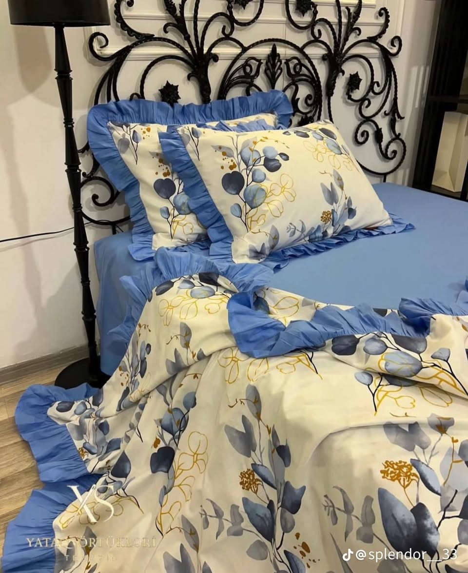 أقمشة كلاسيك أنيقة تجمع الراحة والفخامة 
اختيار مثالي لغرفة نوم بذوق راقٍ وجودة تدوم 🤍🍓🎀

*موديلات 2026 صيفية جديده 
اللحجز ولاستفسار خاص 📞📞📞📞📞
توصيل لجميع المحافظات 🚛🚛🚛🚛
يوجد كادر خياطه يلبي جميع طلباتكم وجميع الدزينات 🌹🍀
اختاري والباقي علينه 🌼❤
إشارة الأصدقاء


**إذا كنت صاحب هذا الإعلان وتريد حذفه لأي سبب، رجاءا أرسل رسالة إلى الدعم الفني**