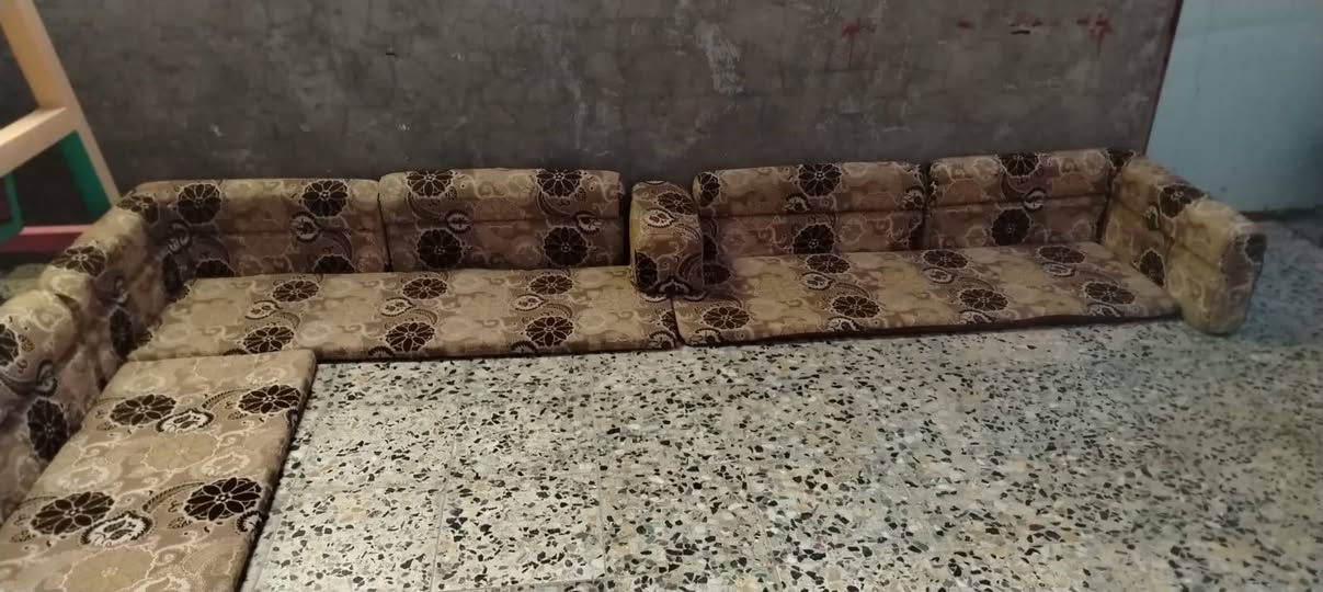 لبيع تخم ارضي هذه رقمي واتساب ***********
