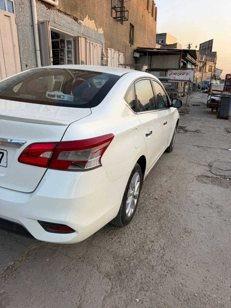 نيسان سنترا 2025ماشيه1900الف رقم اربيل 4كامرات  *********** السعر 122$
