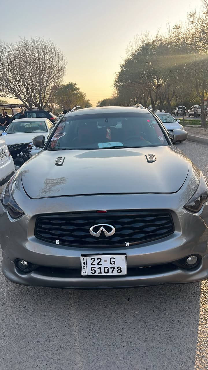 موديل 2009 infiniti fx35
اعادة النشربسبب الوعود الكاذبه 

خليجي فول مواصفات سيارة جديدة مابيها اي نقص من منضومة بانزين وتخم تاير باتري  نفض كامل 

سيارة جديدة وجاهزة وتراي وين متريد 

سعر120 وبيهه  مجال رقم ***********
