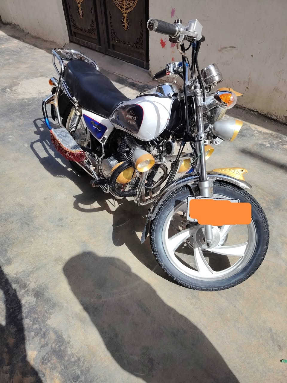 السلام عليكم دراجه جني للبيع مكان ديالى بعقوبة موديل 2019 امرقم رقم انكليزي تحويل ثاني يوم الستفسار على الرقم ***********
