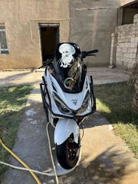 سترونك • كهرباء • ٢٠٢٤