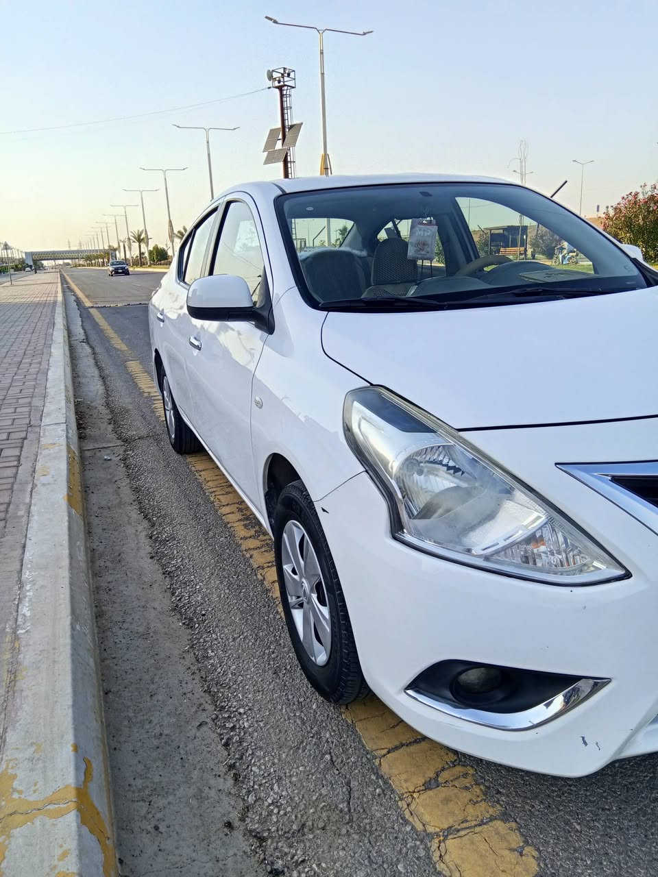 نيسان سني هندي موديل 2019 بليتة زركة مكفولة عدى طخة بسيطة جدا بالدعامية الخلفية + بارد بسيط باب عكس السايق بسمي تحويل ثاني يوم ارقام بغداد مدوشمة ارضية جلد + صندوك سبير شركة بلوجكتر دعامية امامي ماشية 245 الف قابل للزيادة يدات نيكل بيها داش كام امامي خلفي شاشة اندرويد اوتو + كار بلي محرك + كير ع وضع الشركة جديد 
السعر 110 وبيها مجال جدا بسيط
التواصل خاص او ع الرقم 0789368686 او ع الواتساب
مكان السيارة انبار فلوجة


**إذا كنت صاحب هذا الإعلان وتريد حذفه لأي سبب، رجاءا أرسل رسالة إلى الدعم الفني**