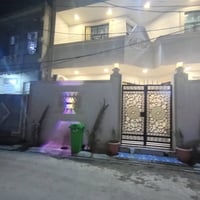 كميره شارع الملعب • ١٠٠م • طابقين