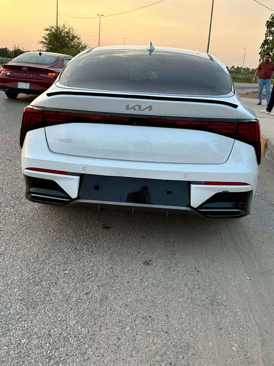 كيا K5
موديل 2025
ضررها مبدل بنيد وقبق جنطه 
بدون ايرباك 
فئه Lx
مرقم بابل شهداء
***********
