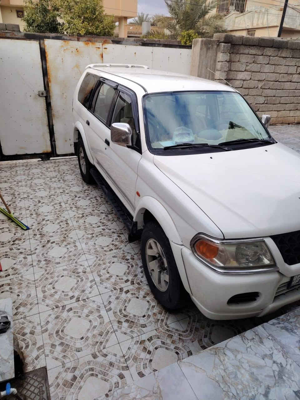 مستيبوشي ناتيفيا
موديل ٢٠٠٤
رقم نينوى نكليزي  بأسمي شرط التحويل
تبريد شرط🥶
تدفئه شرط🥵 
كير اوتو 
محركً 6 سلندر 3000
تخم تاير جديد
كفاله من الصبق 
السعر 80
صلاح الدين قضاء الشرقاط 
التواصل ***********
