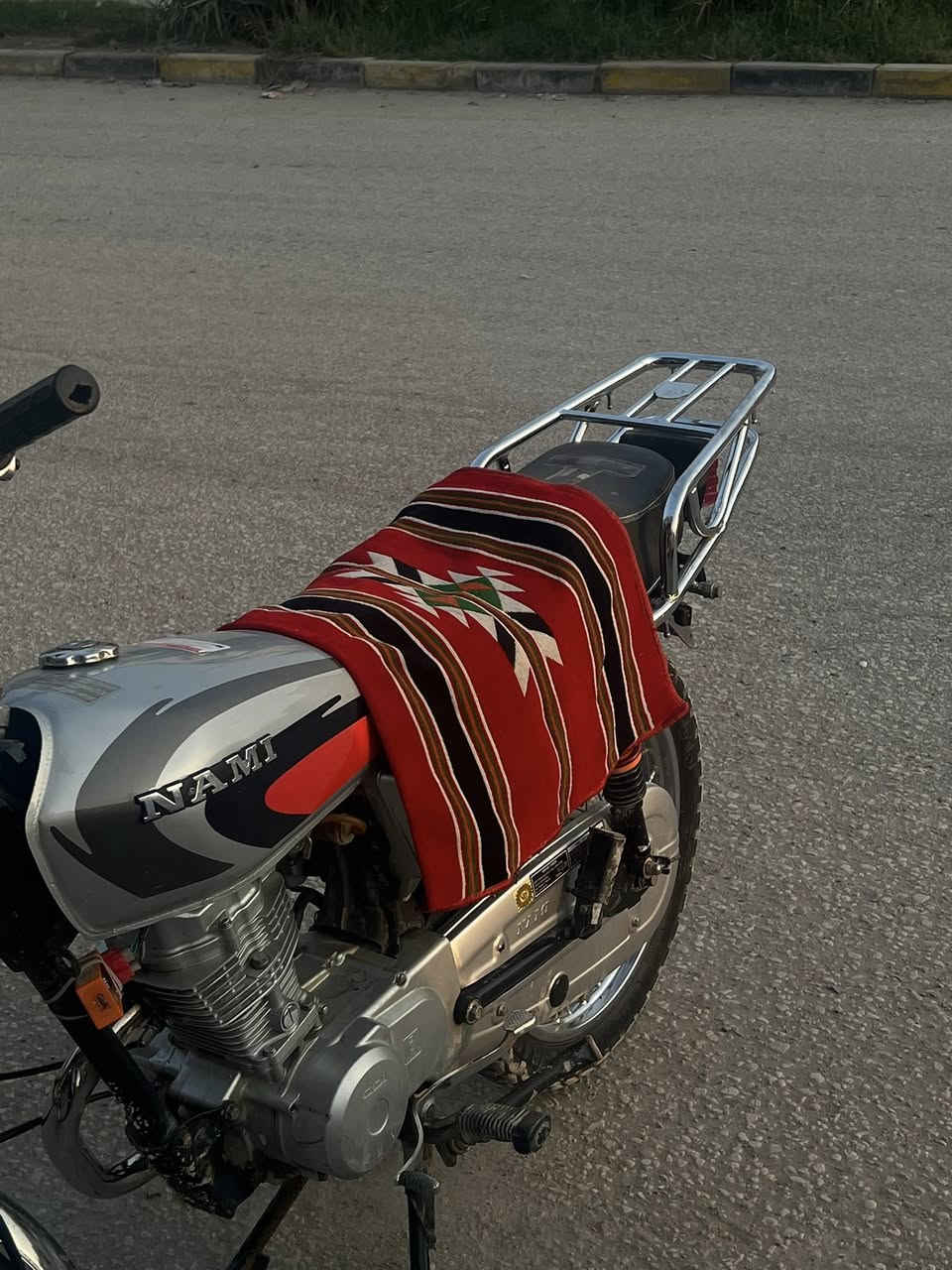 سلام عليكم شباب مكلف بل نشر ارشه شاصي 2015 تعمير 2024 كله اصلي أوراق كامله اصولي مكينه شلامجه مفتوحه وناعمه رقم راعيه *********** السعر 725بيها مجال
