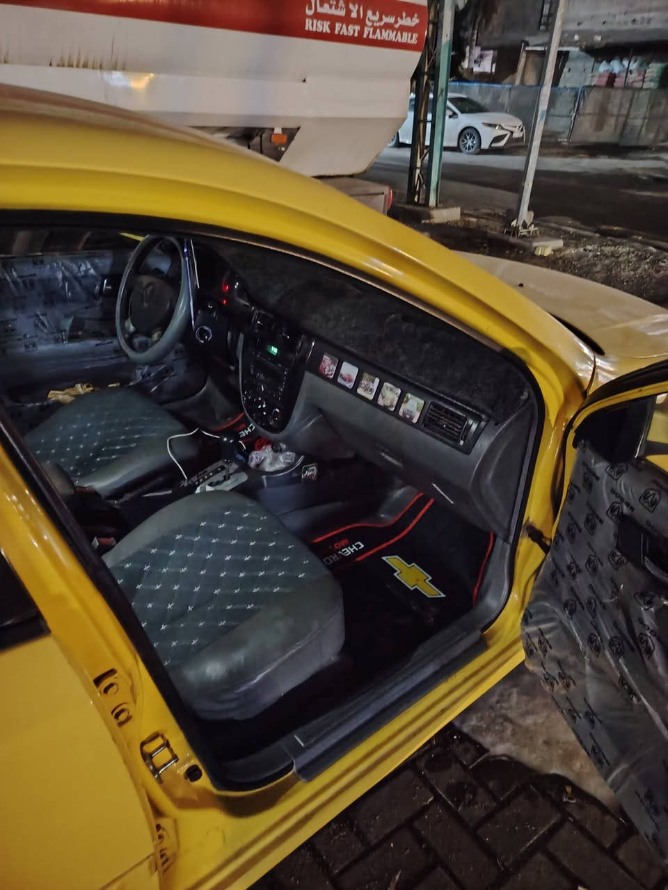 اوبترا 2011 كامل لغينا اماميات مبدلات والقديمات عندي كل واحد بيه طخه شويه مصفره هيا  مصفره هيا وغرامات رقم بغداد باسمي تبريد شغال ماكينه خير من الله جير خير من الله، سنويه لل 31 مكاني بغداد السعر 68  ***********
