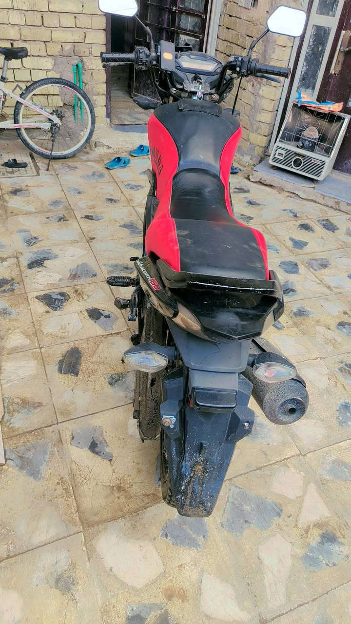 سلام عليكم هوند موديل 2021سعر 700وبي مجال بكاني العبيدي ***********وراق كامله
