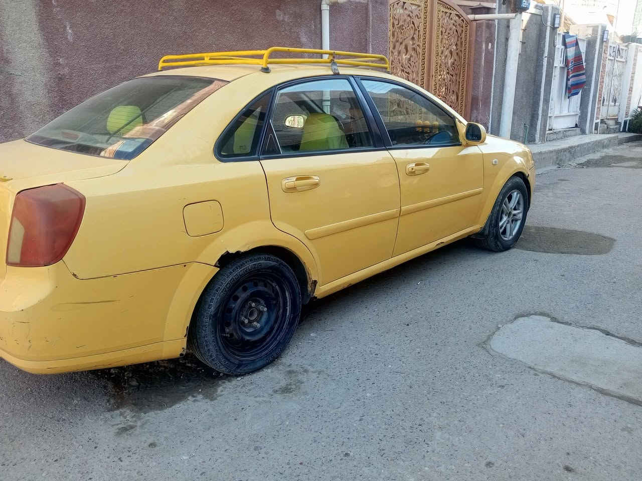 اوبترا تكسي 2007 رقم مثنى انكليزي  بسمي تحويل اي مكان محرك كير كورلا يارس تبريد شغال تدفئه شغاله كهربائياته كامله  صدره تعبان سياره يرادله ترتيب ومصفره غرامات وهئيه والسعر 42بيه مجال قليل
رقم ***********بي واتساب وخاص مفتوح
بيع فقط بدون مراوس بغداد, العراق
