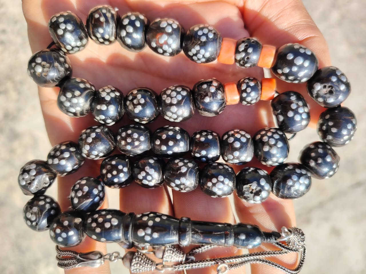 يسر حجازي مكاوي قديم القديم انتيك الانتيك دك فضه ٣٣ خشنه الوزن صافي ٧٩ مع الكركوشة ٩٠ غرام


**إذا كنت صاحب هذا الإعلان وتريد حذفه لأي سبب، رجاءا أرسل رسالة إلى الدعم الفني**