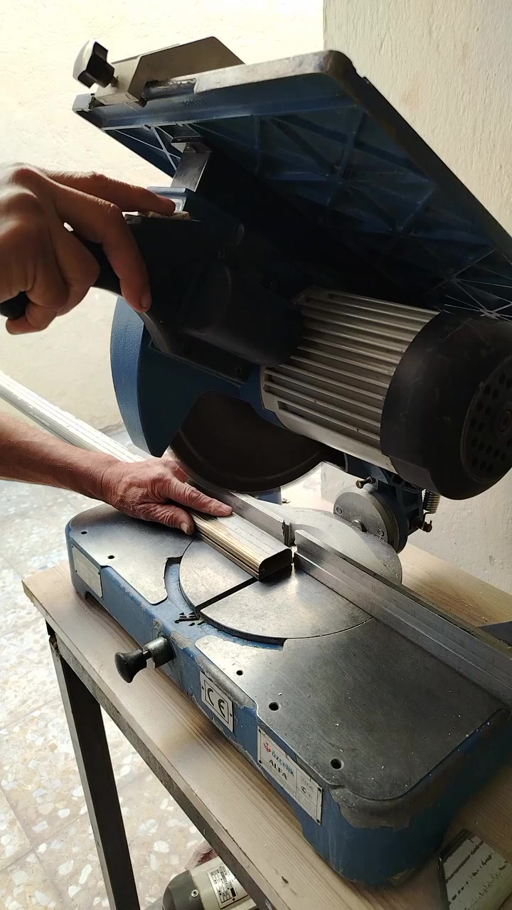 كتر للبيع السعر 350
للتواصل شريف ابو احمد ***********
بغداد الشعب
