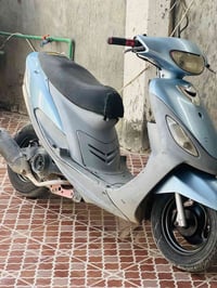 ماكس منغولي للبيع دراجه نضيفه 07870984722