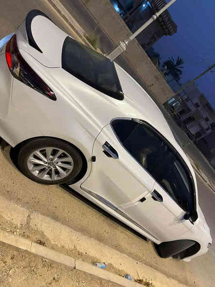 تويوتا كامري 2024 فئة GLE 

الفول بالخليجي وكالة سيد نهرو 

كفالة عامة  

————————————

 خليجي 

السياره زيرو على وضع شركة

ماشية 25  الف  كم 

الموديل 2024

 سعة المحرك 2.5

 حساسات أمامية 

 حساسات خلفية

 لايت زينون + LED

 كشافات 

 سلايد رووف  

 ويل كب 18  

مفتاح التشغيل بصمة 

 شاشة 

 كاميرا دوارة 

الانارة الداخلية LED

المقاعد لون أبيض

  مقعد السائق كهرباء 

مثبت السرعة Cruise

 المودات والأوامر الصوتية

 أوضاع القيادة  Drive Mode 

 حساسات ضغط اطارات 

 قطعتين تبريد

 هاند بريك كهرباء 

‏  ABS

‏ Auto Hold  أوتو هولد

 نظام مانع الانزلاق

 اشارة في المرايا الجانبية قابلة للطي كهرباء 

 مخرج منفذ الطاقة 

وكل غراضها الاصلية مال الشركة موجودة 

 رقم اربيل 

مكان السيارة تكريت 📍

السعر 265 قفل 

رقم الهاتف ✔️

*********** تكريت
