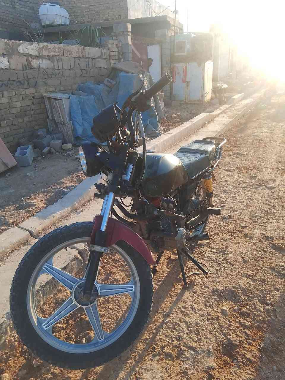 دراجه شاينينغ 23 رقم وسنويه رايده بمليون و350 وبيها مجال ***********
