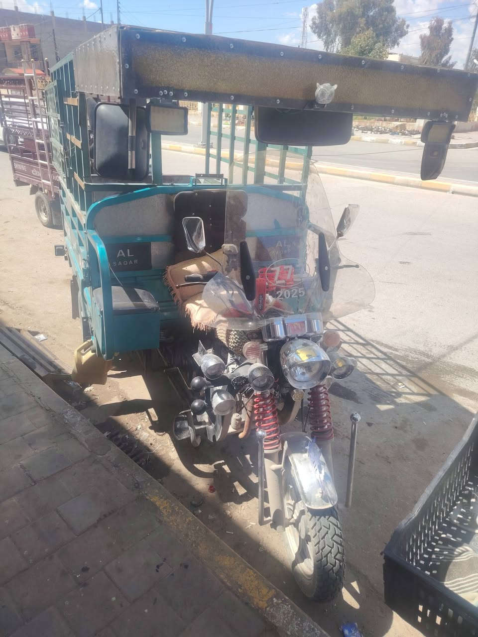 سلام عليكم شباب لبيع ستوته مكمرك موديل 21 مابيه شي نقص حته مكينه جديده مامفتوحه عل فحص كهربائيات شغاله كله دشبول اكتروني وسبير وياه
بيع مندون محجل من لخير ستوته كله محتثه 2025
مكينه شتريته 300 مكاني رمادي سبعه كيلو لمجمع رقم واتساب واتصال ***********
