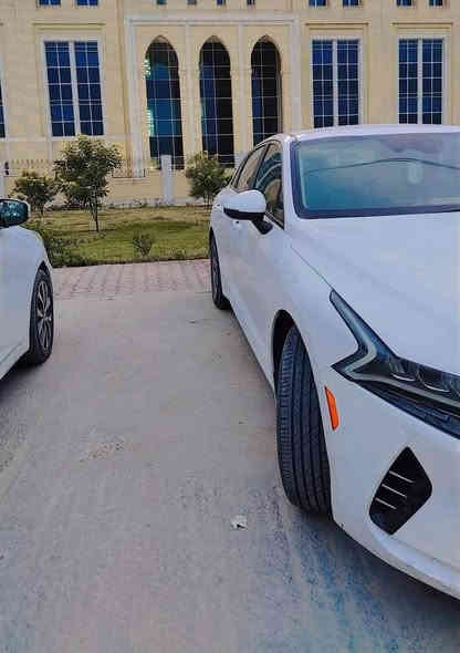 كيا كي 5 وارد امريكي رقم اربيل
سنة الصنع ٢٠٢١
الون ابيض  المواصفات
عدا البانوراما والكشنات
رادار امامي
رادار جانبي
رادار خلفي 
اربع وضعيات قيادة
,محرك 1.600 تيربو 
بصمه دخول ذكي + تشغيل عن بعد 
اشاره ترحيب عند الاقتراب
كروز مثبت سرعه + تحديد الخروج عن المسار 
وبعد بيها مواصفات  حادثها موضح بلصور نص جامغ امامي ومصبوغ كله بجم كبس كله بلادي ويم قبق البانزين  كلير بدون حادث 
السعر ١٧٥ $
‎*********** وواتساب فقط
