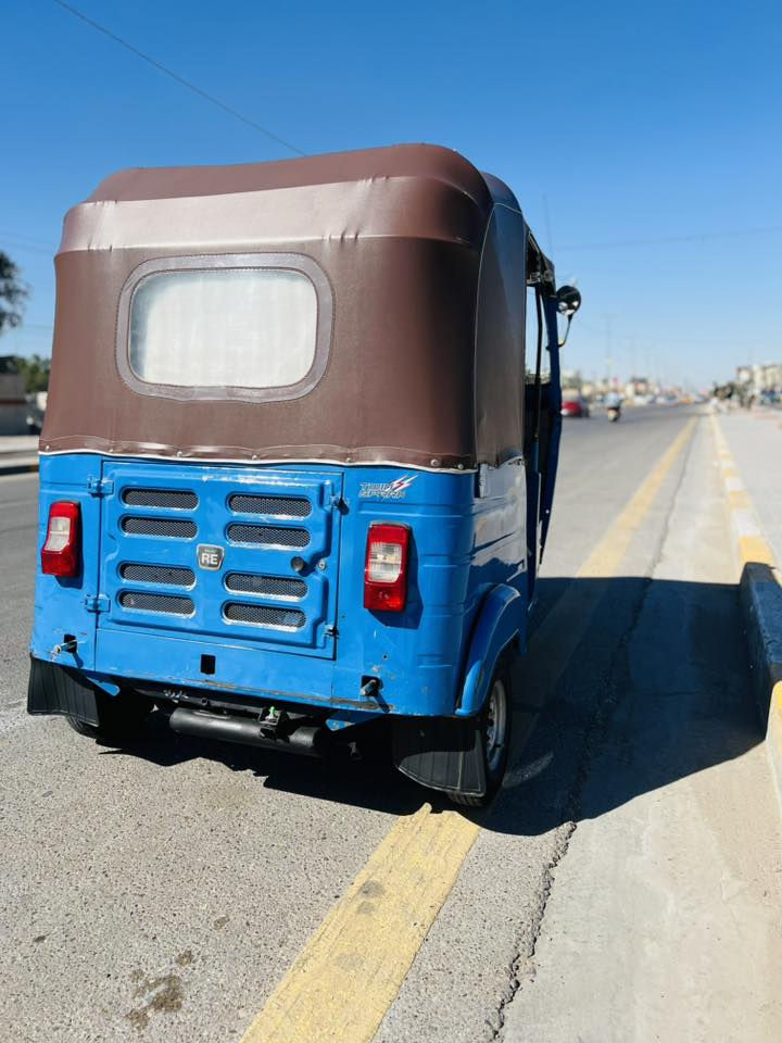 سلام عليكم تكتك 2020 للبيع بيه نص صفحه معجون
مكاني بغداد 
سعر خاص 
رقم الهاتف ***********
