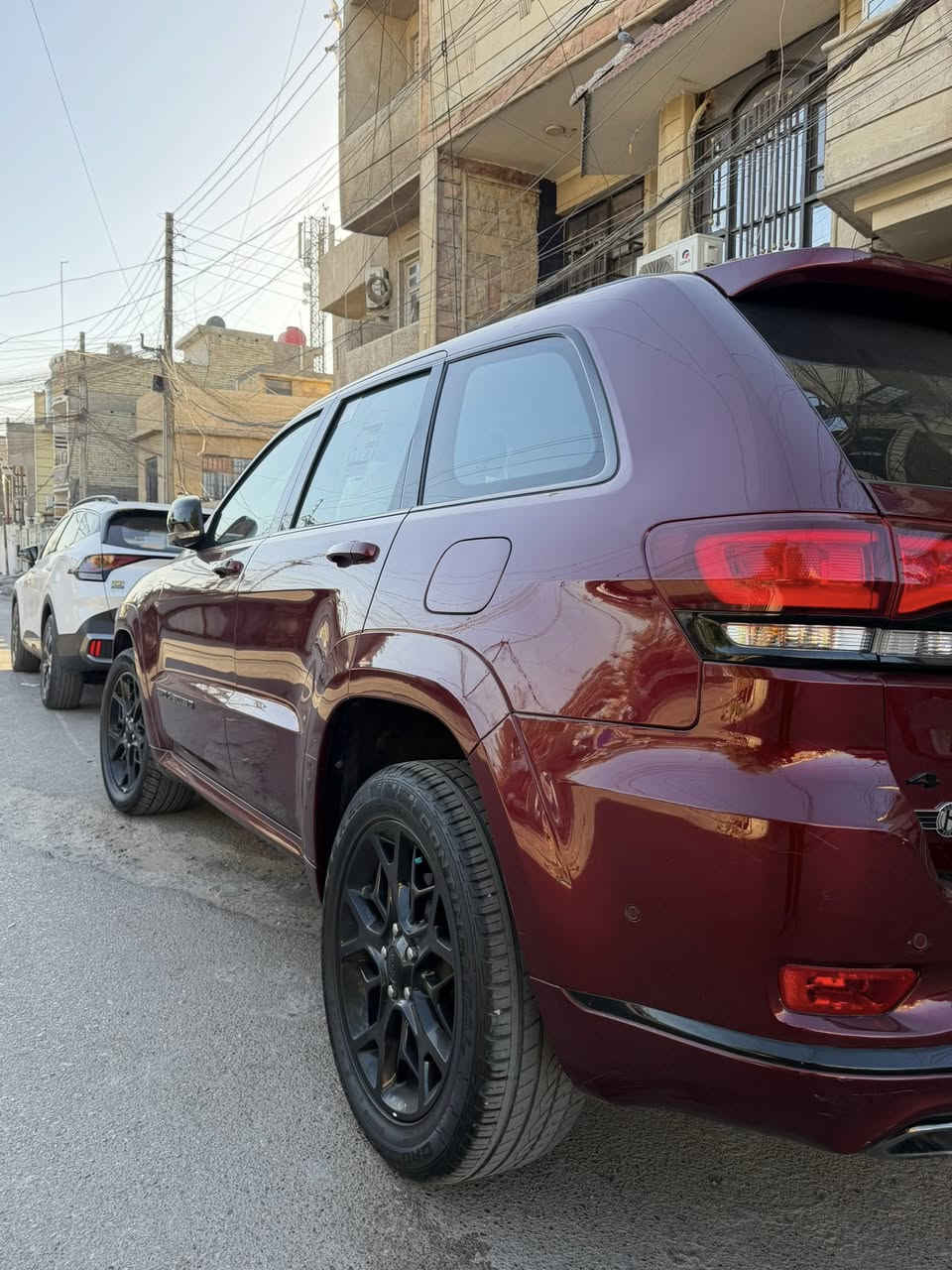 السلام عليكم..
جيب اس خليجي 2022
وكالة هارلم
مكفولة كفالة عامة
مغلفة PPF
ماشية 23 الف
فول مواصفات 1/1
رقم بغداد باسمي 
السعر 35800 وبيها مجال بسيط
الاتصال
***********
***********
