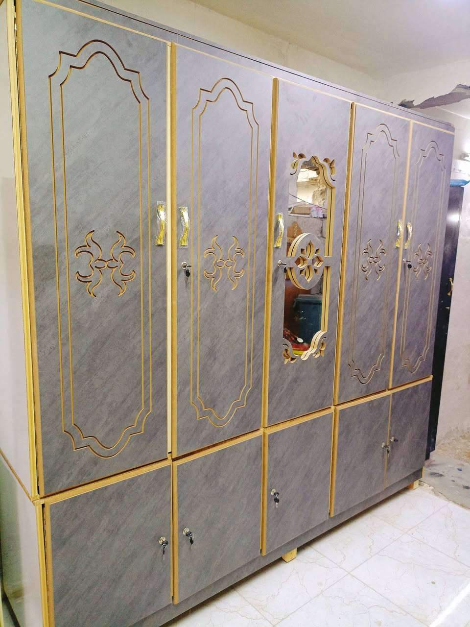 يا الله غراض للبيع وترهم مراوس والعنده يبيع اشتراي جميع الاثاث داخل كركوك شعندك تعال خاص او اتصل عنون كركوك العروبه مقبيل منفذ نسيم قرب جامع الامام علي 
***********وتساب 
***********وتساب
