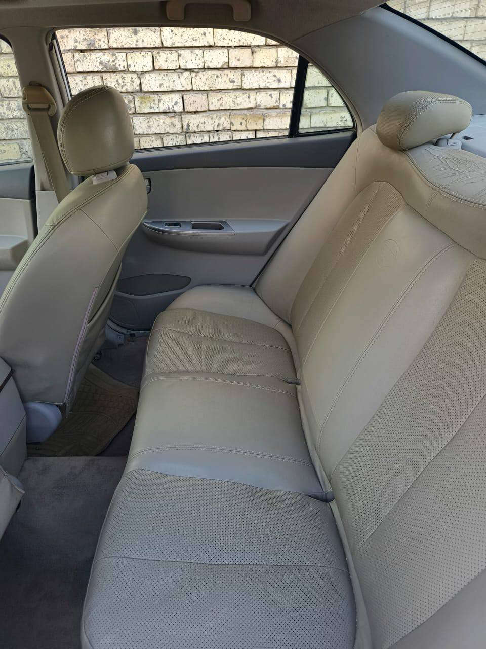 السلام عليكم 
BYD G3 2014 
سيارة مزاد اني اخذتها قبل شهرين وصارف عليها هواي للامانة محرك وكير مكفولات خير من الله كهربائيات كلها شغالة بدون صبغ وبدون رقم رقمها يكلف ٢٢٥ بزايد بيها شوي خياس باب سايق وباب صدر ويتصلحن مامبدل بيها ايشي لابنيد ولا باب ولاكص بيها سيارة نظيفة حيل مسوي الها ادامة ومكملها ع ايدي بس ابيع بسبب الضروف معاملتها بل حسينية ومتعبك كمرك مدفوع بس تشدلها رقم رقمها ع دولة ٢٢٥ رسوم فقط سيارة كاملة مابيها نقص بس بيها رصعة شوي بل بنيد رجع عليها ابو سيارة وبسيطة تتصلح وتبريدها شغال بس منقص غاز مكانها بغداد الامين 2 رجاءا لحد يكسر بيها ولحد ينطي سعر من كيفة لان سيارة تعبان بيها وهواي صارف عليها الله شاهد الي تفيده يتصل عليه وواتساب موجود سعرها ٥٠ وبيها مجال بسيط
***********
