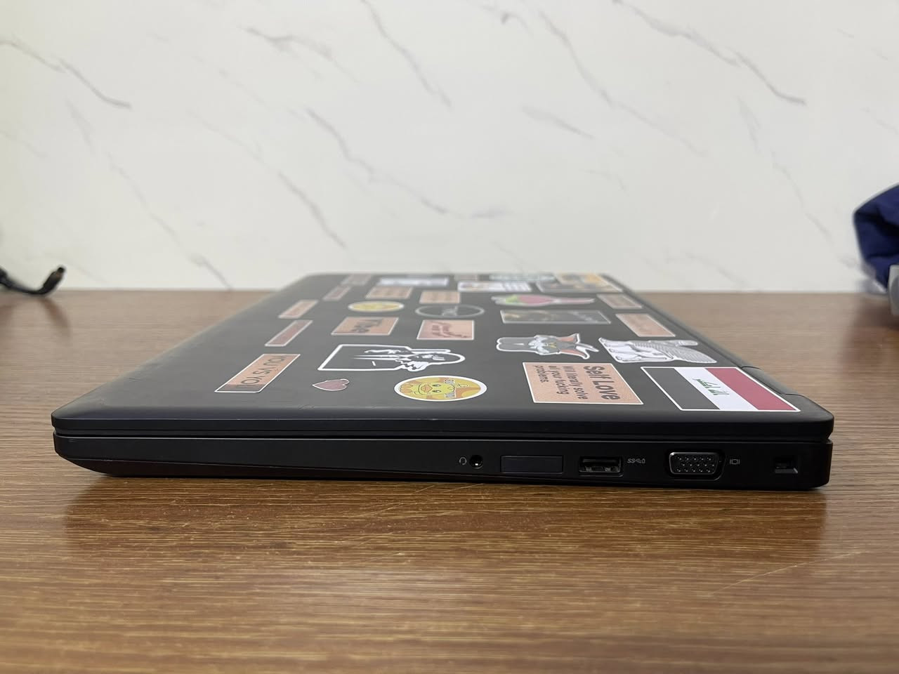 Dell Precision 3530

معالج core i7 من الجيل الثامن فئة المعالج ( H)

8GB ddr 4 رام
الذاكرة ssd 256

حجم الشاشة 15,6

Nevidia Quadro 4 GB كارت شاشة خارجي

شاشة FHD كيبورد ضوئي
 
نظافة %100

السعر 450 الف

للتواصل ***********
