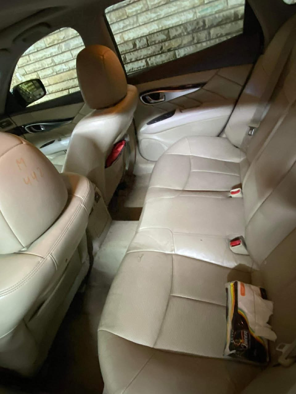 M37
2013
ضفاير عقول مبدلهن يم البطل سماعيل 
ورشة Vp 
فول مواصفات 
حساس امامي 
مري شفط +قلاب 
كشنات ميموري +تدفئه وتبريد
داينمو جديد +بور جديد+
تبريد قطعتين
 منضومة تبريد كامله جديده فريز كمبريسر راديتر تبريد ثلج
كامره دواره 
منضومة زنون 
لد داخلي 
عليها اضافه 
بردات تخم عاتم 100‎%‎
منضومة غاز تريدها بدون منضومه او مع المنضومه سعرها 110
بنيد بي جراد وصبغ نص جاملغ 
مكاني بغداد الدوره 
للاستفسار ***********
