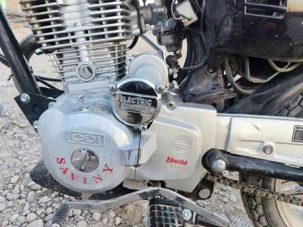 سلام عليكم  يوجد ماطور  سافان 2020محرك مامفتوع كلش نضيف صاحبو مديون يريد يبيعو‏ طالب عليه 400 بي مجال مكان جنوب الموصل القياره قريه العوسجه  رقم صاحب الموطور ‪***********‬‏
