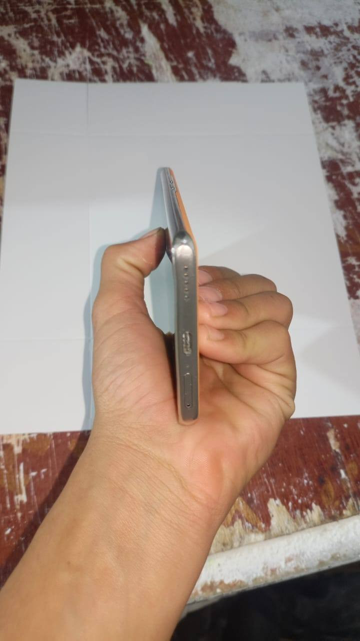 مرحبأ جهاز هونر اكس تسعه سي  ضد الكسر وضد المي جديد مستعمل شهر واحد ☝ اخو جديد والله اي عطل مابي جديد بس نضيف 100/100 سعر خاص رقمي ***********
