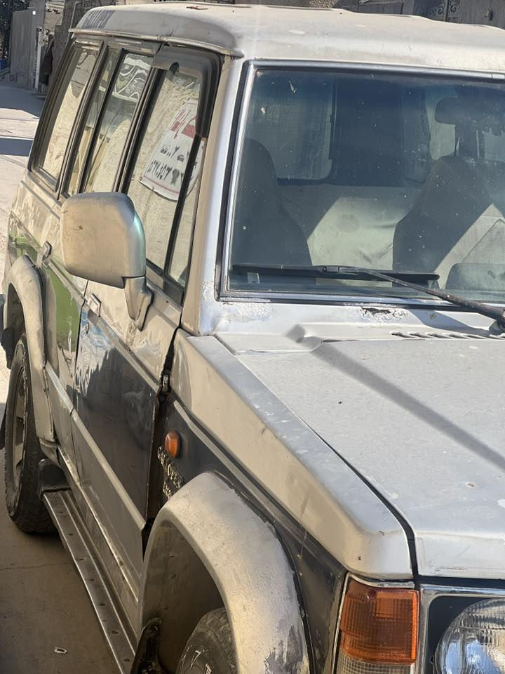 السلام عليكم كالوبر موديل 1993 رقم بغداد مشروع وطني سنويه 2027 مكينه جديده كير مكينه ونجي  السعر 37 للاتصال ‭0771 737 9979‬
