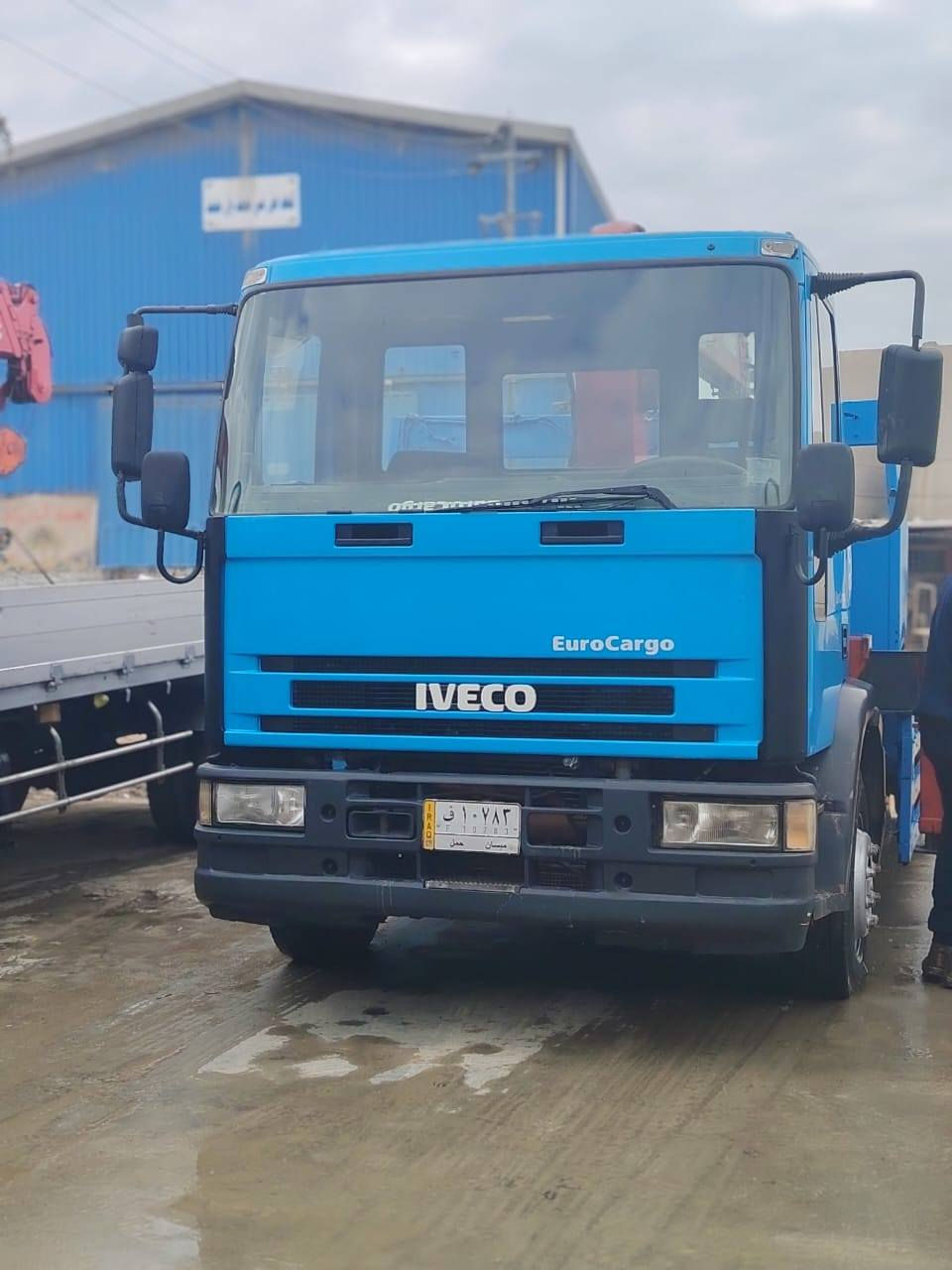 السلام عليكم افيكو كرين صطحه بدي رمبه  كرين 4سلايت
سياره فحل 8 برغي مكينه 6 سلندر  مديل 2000  مداور ثاني يوم اني مكلف بل نشر رقم الهاتف ***********
