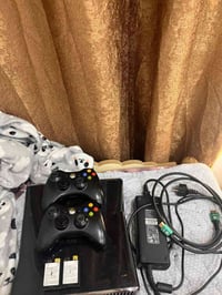 اكس بوكس ٣٦٠ • هارد ٢٥٠ جيجا • ٩٦ لعبة