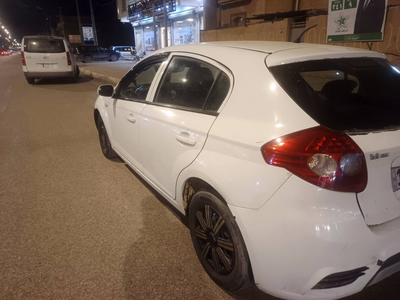 السلام عليكم
برلنس frv 2014
مكينة كفالة
كير كفالة
صرفها كلش حلو
السيارة حلوة
بيها طخه بسيطة بالجابلغات جهة السكن
والبنيد مبدل وعندي البنيد القديم
***********
