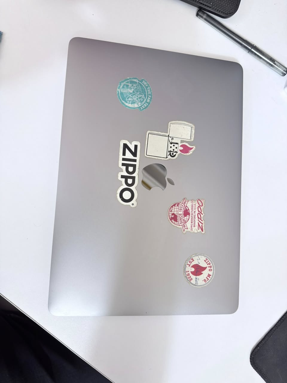 السلام عليكم اخواني
MacBook Pro للبيع 
المواصفات مثل ما موضح بالصورة الجهاز نظافته ٩٠٪؜ كلش جنت مدارية بالاستخدام 
الجهاز 1T 
رام 16G
المعالج core intel i5 الجيل العاشر
***اللابتوب صارله عندي ٦ سنين يحتاج تبديل بطارية مع ذالك بالاستخدام المتوسط والخفيف ينطيك من ساعتين الى تلاثة 
الكارتونه مالته موجودة والواير الاصلي موجود 
السعر ٥٥٠ الف قفله وبالعافية على الي يكون من نصيبه ❤️


**إذا كنت صاحب هذا الإعلان وتريد حذفه لأي سبب، رجاءا أرسل رسالة إلى الدعم الفني**