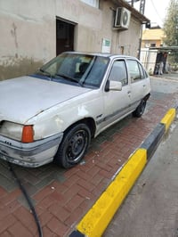 للبيع كاديت حجم 16 كابون بانزين رقم الماني السعر 20 وبيها مجال 0750247...