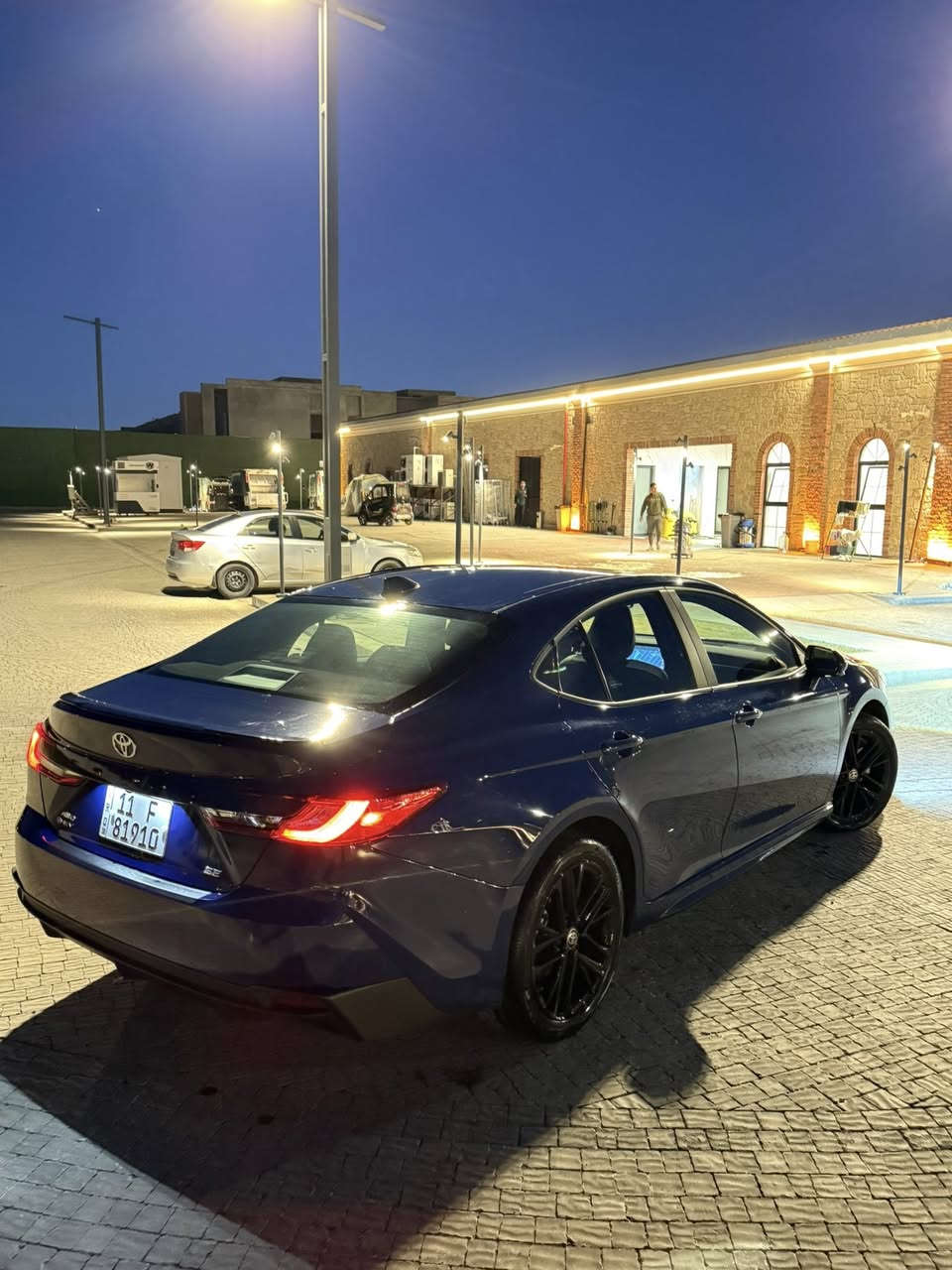 عرض بيع
تويوتا كامري هايبرد SE بلس 2025 
بدون ايرباك بدون دواخل بدون لغد بدون شاصي 
دخول جديد 
ماشية 18 الف 
مواصفات السيارة :
دخول ذكي 
شاشة كبيرة 
فتحة سلايد
كشنات جلد 
كشن السايق كهرباء 
تدفئة كشنات امامية
تدفئة ستيرن
رادارات امامية +خلفية+جانبية
 وضعيات قيادة ٣ 
كروز سرعه + تتبع مسار + محافظة عالمسار
كامرة خلفية دوارة 
لايتات زينون
شحن وايرليس
قطعتين تبريد 
حادثها : جاملغ مبدل ومصبوغ + ربع البنيد + دعامية امامية 

السيارة كاملة بدون اي مسج بالدشبول بدون نقص برغي 
مكانها العامرية 
للأستفسار (***********)

