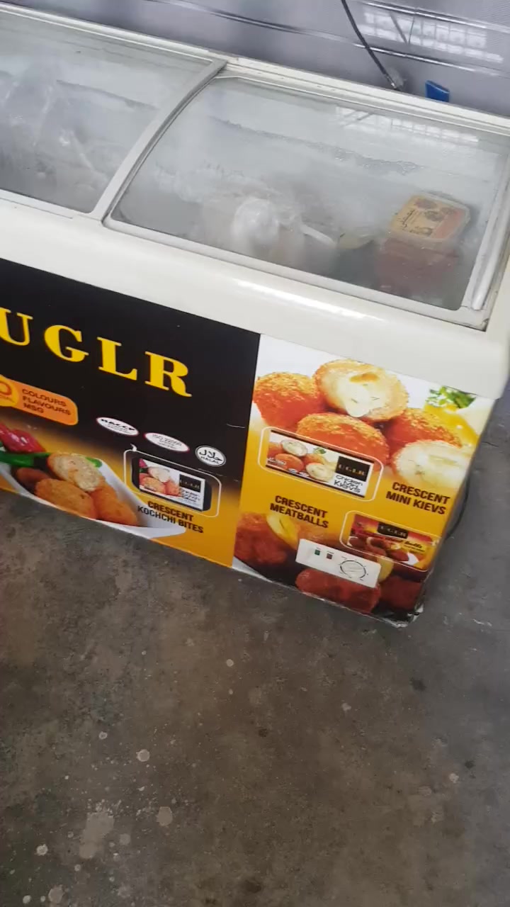 براد مستعمل شهر واحد تعزيلة اسواق ماخذيه ٥٠٠ السعر ٣٠٠ وبيه مجال حله سيف سعد شاع ٣٠


**إذا كنت صاحب هذا الإعلان وتريد حذفه لأي سبب، رجاءا أرسل رسالة إلى الدعم الفني**