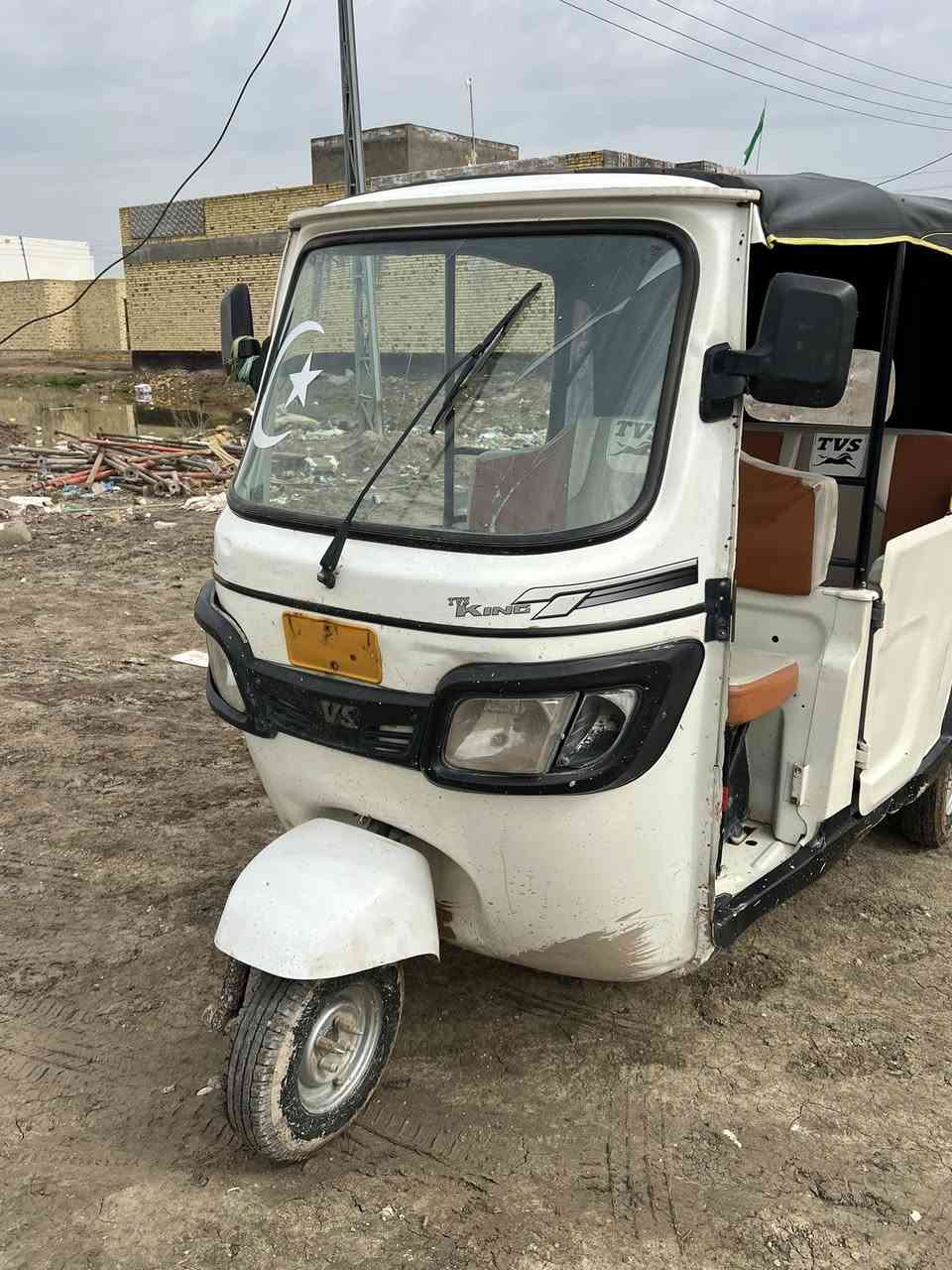 للبيع ٢٢تكتك مكفوله بس خياسات معمرات رقم واسط هاذه رقمي***********
