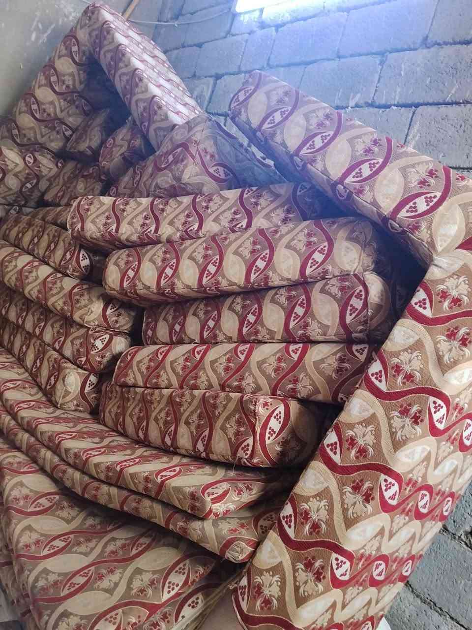 صباح الخير والعافية ديوان كلش نظيف اي نقص مابي سعره 200بي مجال العنوان الشطره الفتاحيه ***********
