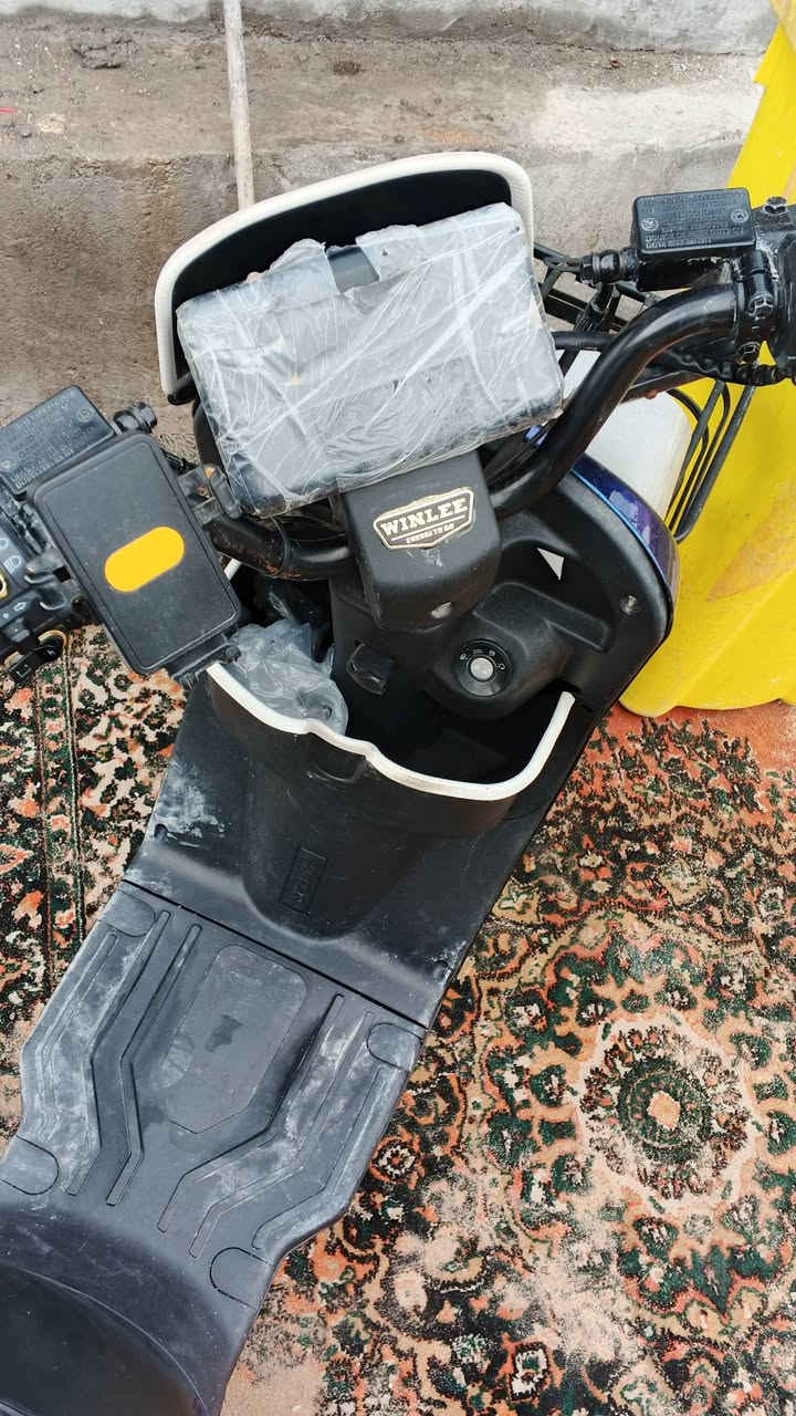 ار 7للبيع دراجه كفاله كلشي شغال بيها مديل 2026 الدراجه علا ايدي 5بطاريات دبل حجم 32 سعرها 550او بيها مجال مكاني ابي الخصيب مهيجران شارع احسينيت داوود العاشور ***********
