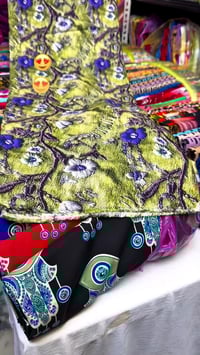 أقمشة البارون كشمير تركي   سعر القطعة 3000 الدرزن 20 قطعة  جودة عالية ...