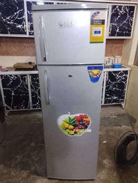 ثلاجة • جديدة • ما مستعملة