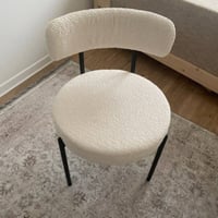 كرسي كبير • ثقيل • توصيل